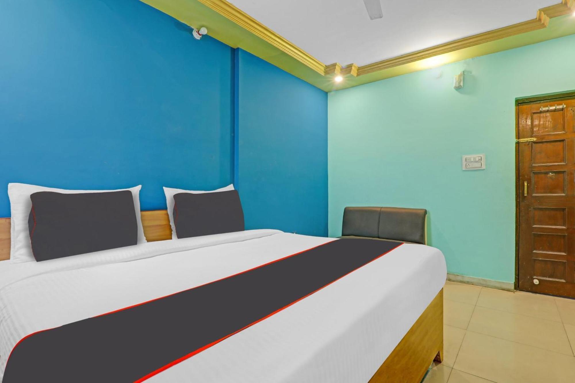 Hotel Collection O Premier Near Hazratganj 4*